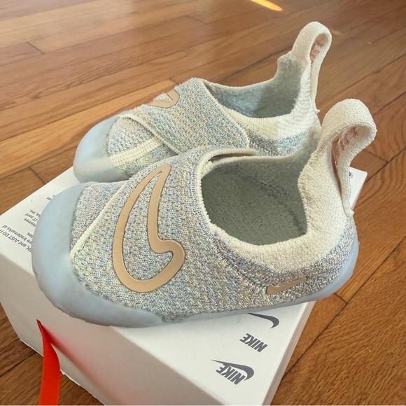 Nike Swoosh 1 TD Mint Foam Toddler Infant Size 6C Shoes FB3244 301 Flynit - Picture 2 of 6